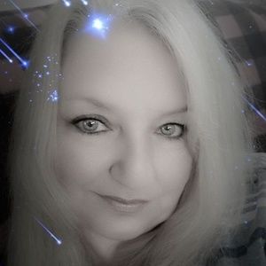 Meet your Posher, Lynn